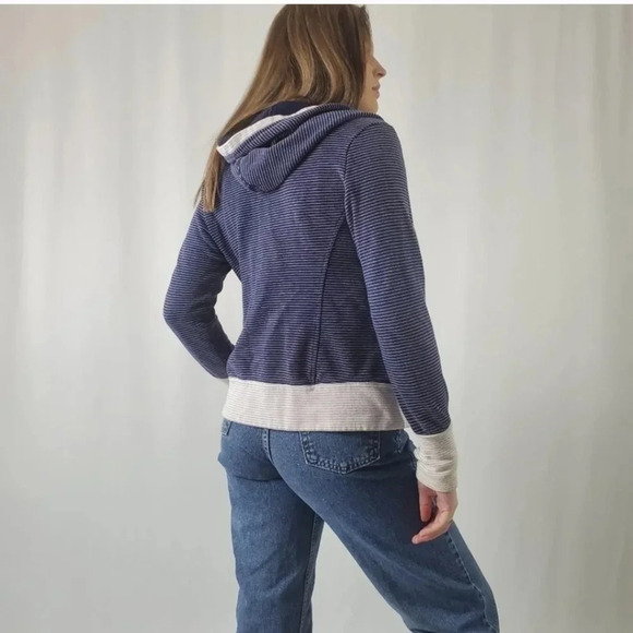 Oakley Striped Full Zip Jacket - Small - Picture 12 of 15